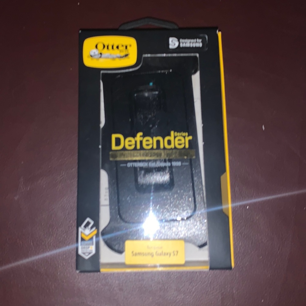 Otter Box Designed for Samsung Galaxy S7